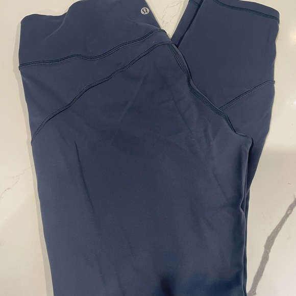 LULULEMON Navy Blue Leggings - Picture 8 of 9